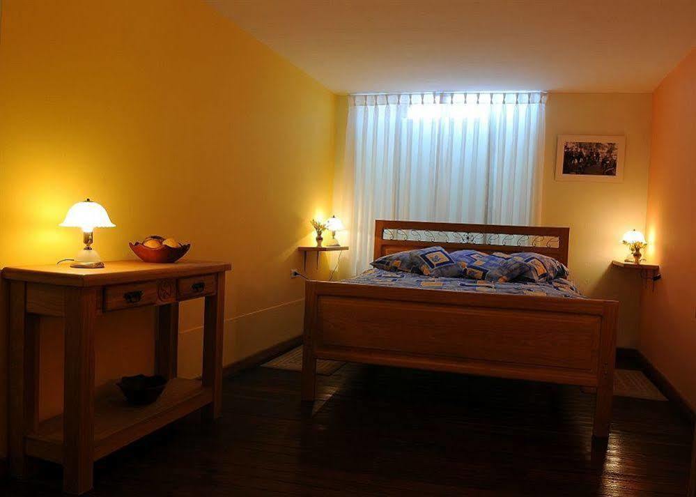 Casa Verde B&B Sucre Exteriör bild